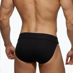 Black ribbed briefs with snug contoured fit from metromalewear nacional bikini black 3304-22 collection