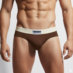 Brown metro male wear deportivo brief espresso 5203-f23 with cream waistband and mettoms wear logo