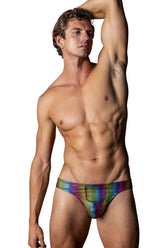 String Male Power 421-297 Pack N Play avec pochette avant pour préservatif, couleur arc-en-ciel