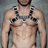 LEDERFARBIGES GESCHIRR