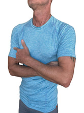Designer raglan crew-neck tee in light blue heathered fabric with short sleeves and crew neck for athletic wear