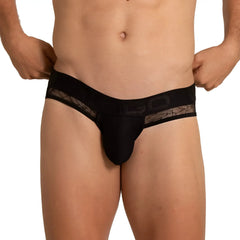 Black lace-trimmed men’s briefs with sleek form-fitting design and subtle branding on the waistband from Gigo Amazonia