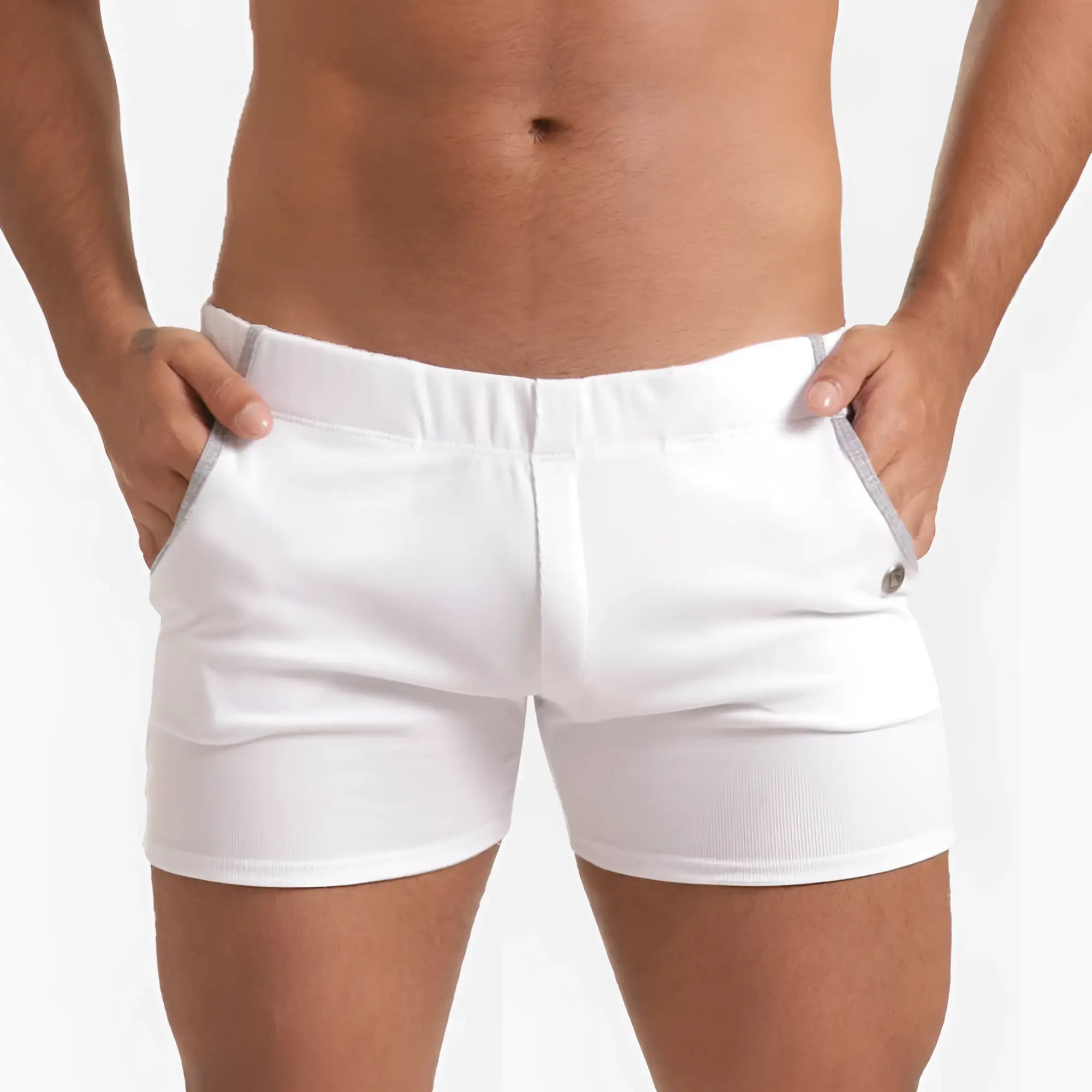 Gigo Scanaling white athletic shorts with gray trim and sleek modern design for performance and comfort