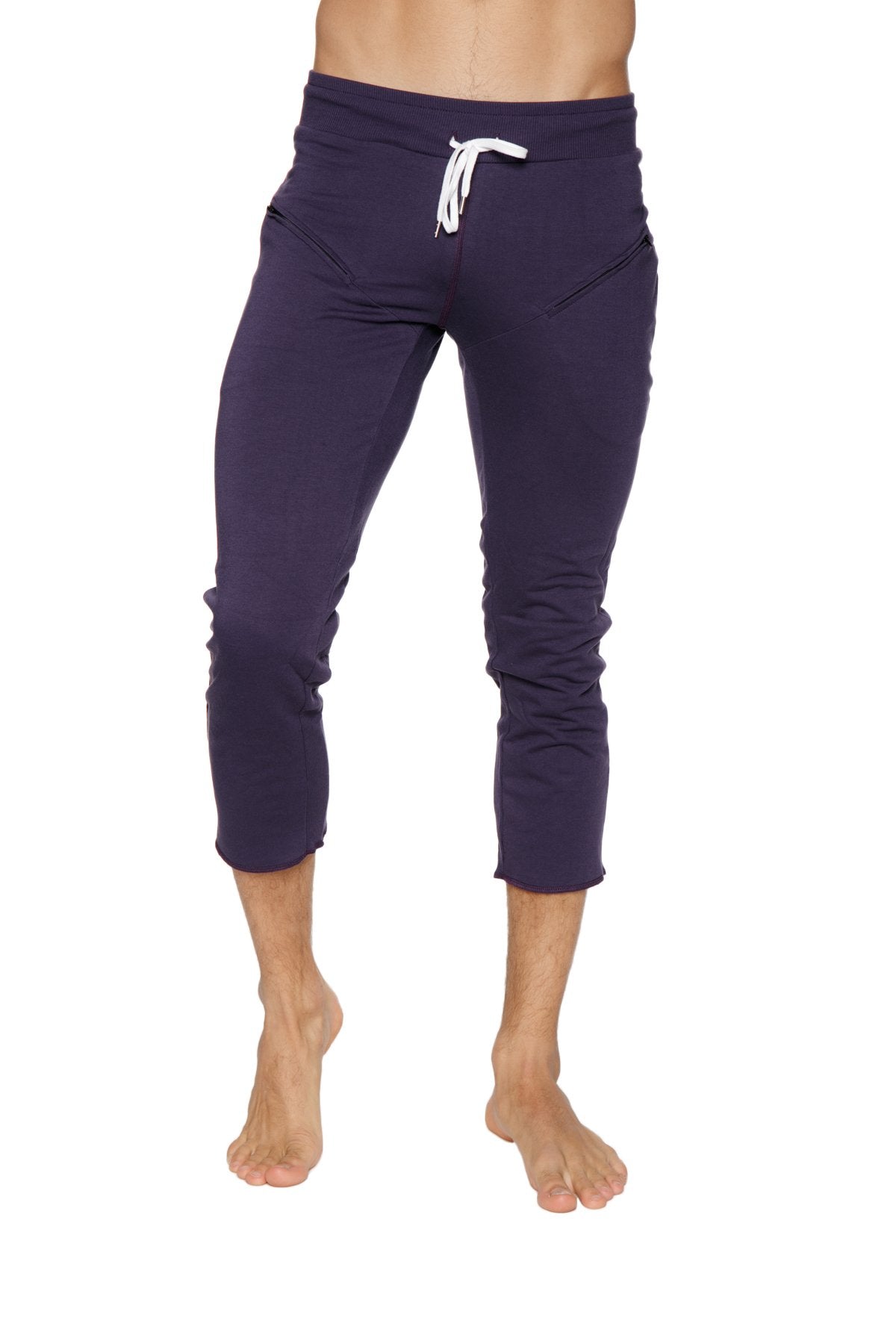 Mens 4/5 zipper pocket capri yoga pants in navy blue with white drawstring waistband and side pockets