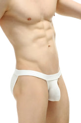 White cotton briefs with a snug supportive fit and seamless design made from organic bamboo in tanga sillas style