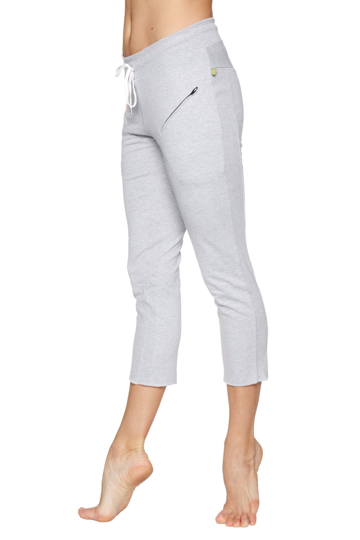 Women’s heather grey 4/5 length capri yoga pants with drawstring waistband and zippered side pocket