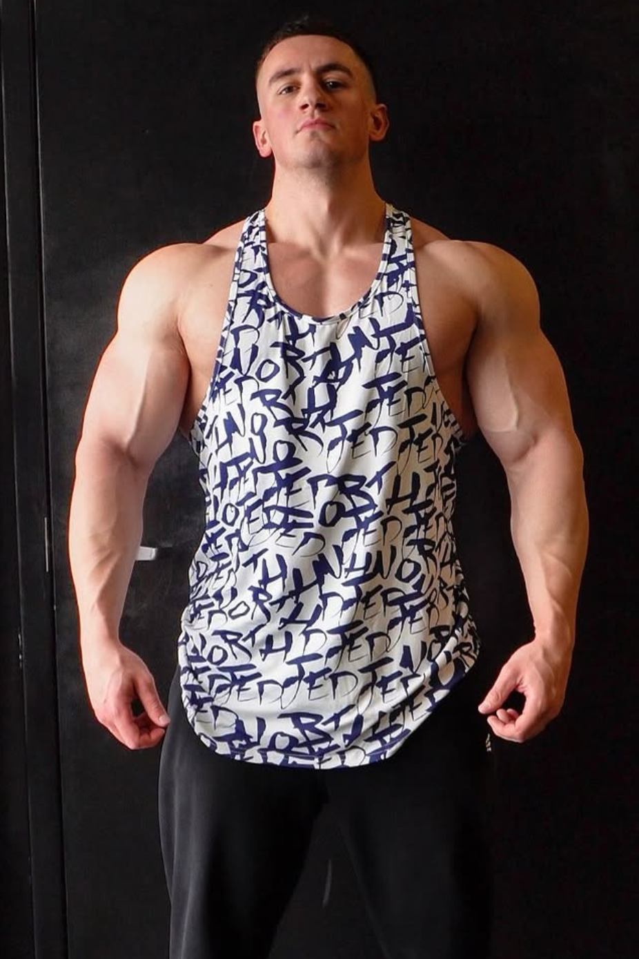 Jed North Herren Muscle Stringer mit Grafik - Weißes Graffiti