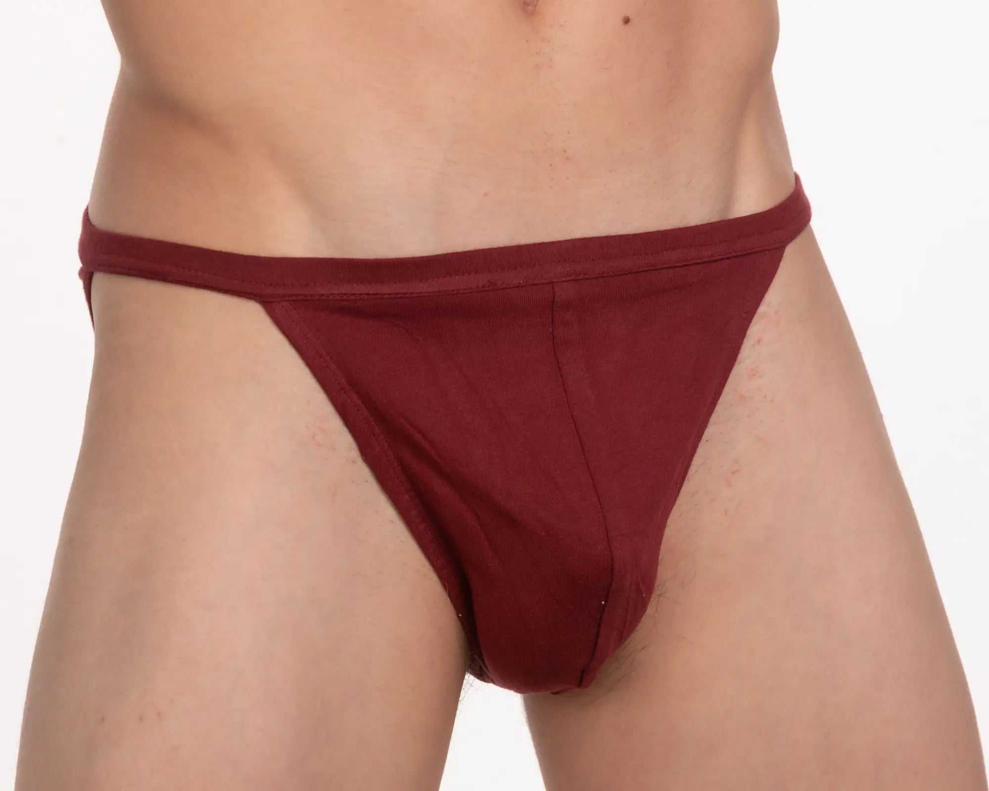 Maroon form-fitting men’s bikini briefs in smooth 100% cotton fabric from a 3-pack contour cutaway set