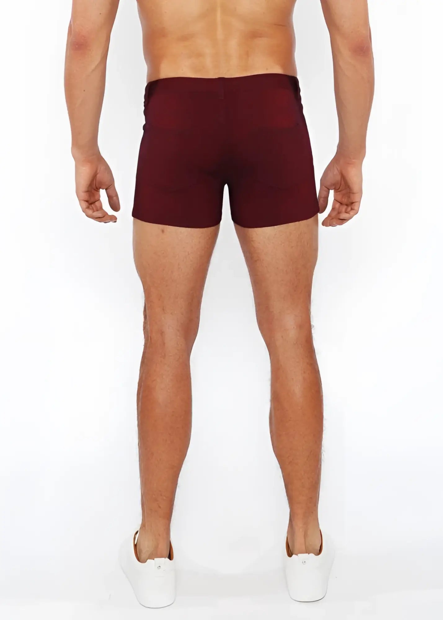 Maroon 3 inch stretch knit duo tone short with smooth form fitting fabric and subtle side seam detailing