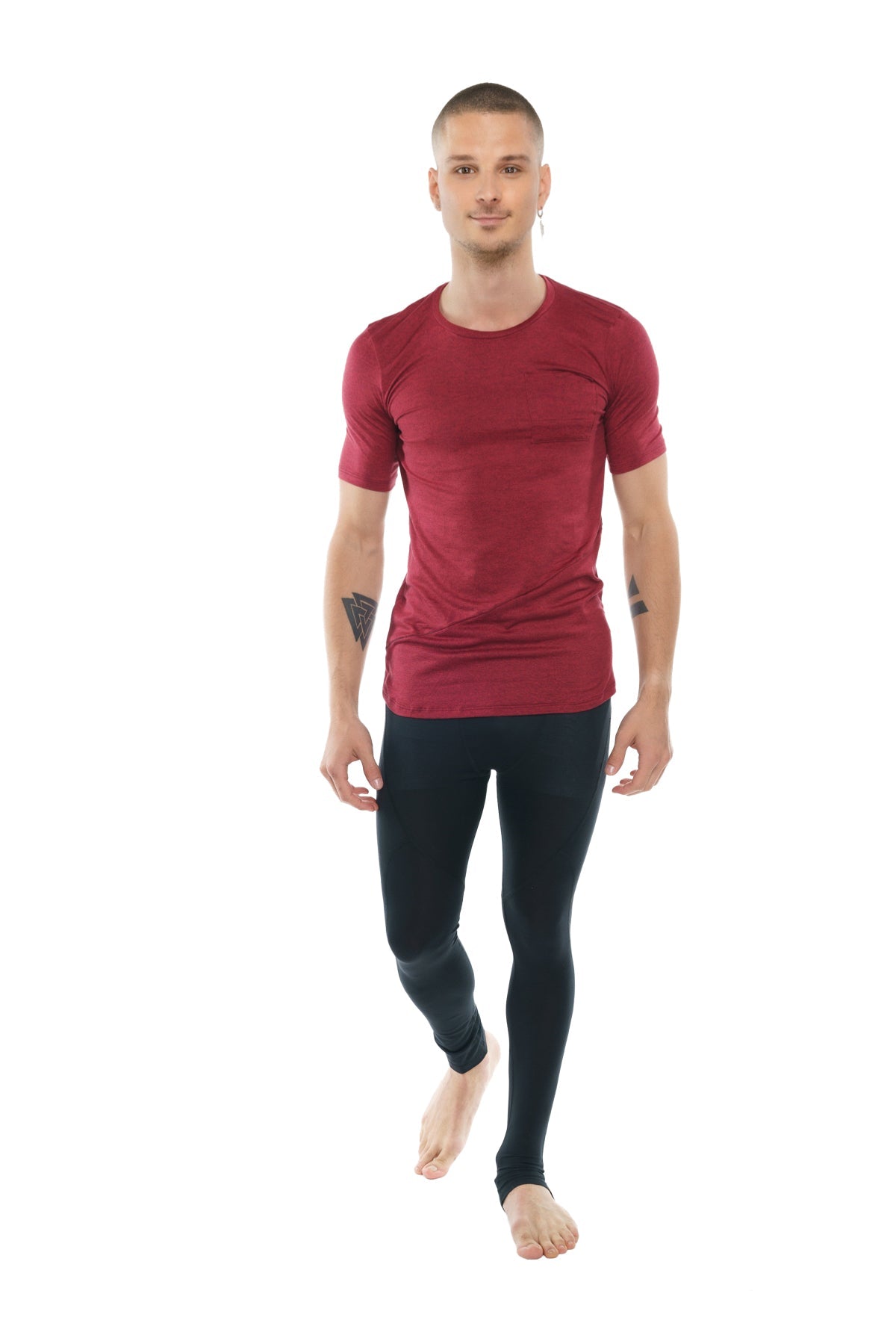 A sleek brick red heather perfect pocket crew-neck tee with short sleeves and subtle texture in a form-fitting design