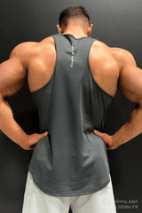 Jed North Herren schnelltrocknendes Bodybuilding-Workout-Stringer-Shirt – Anthrazit
