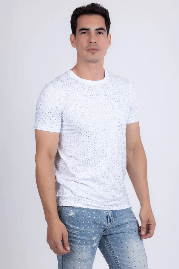 White short-sleeved dolorosa rhinestone t-shirt with a subtle dotted pattern made of soft cotton fabric