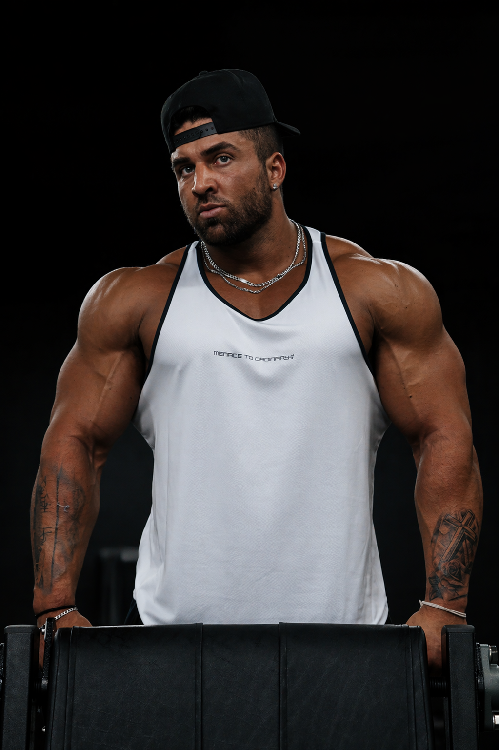 Jed North Men's Fast-Dry Bodybuilding Workout Stringer - White w/ Navy Menace