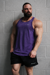 Jed North Herren schnelltrocknendes Bodybuilding-Workout-Stringer-Tanktop - Dusted Violet