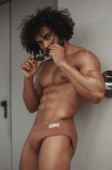Maillot de bain slip pour homme Adonis par Kyhry, couleur chair
