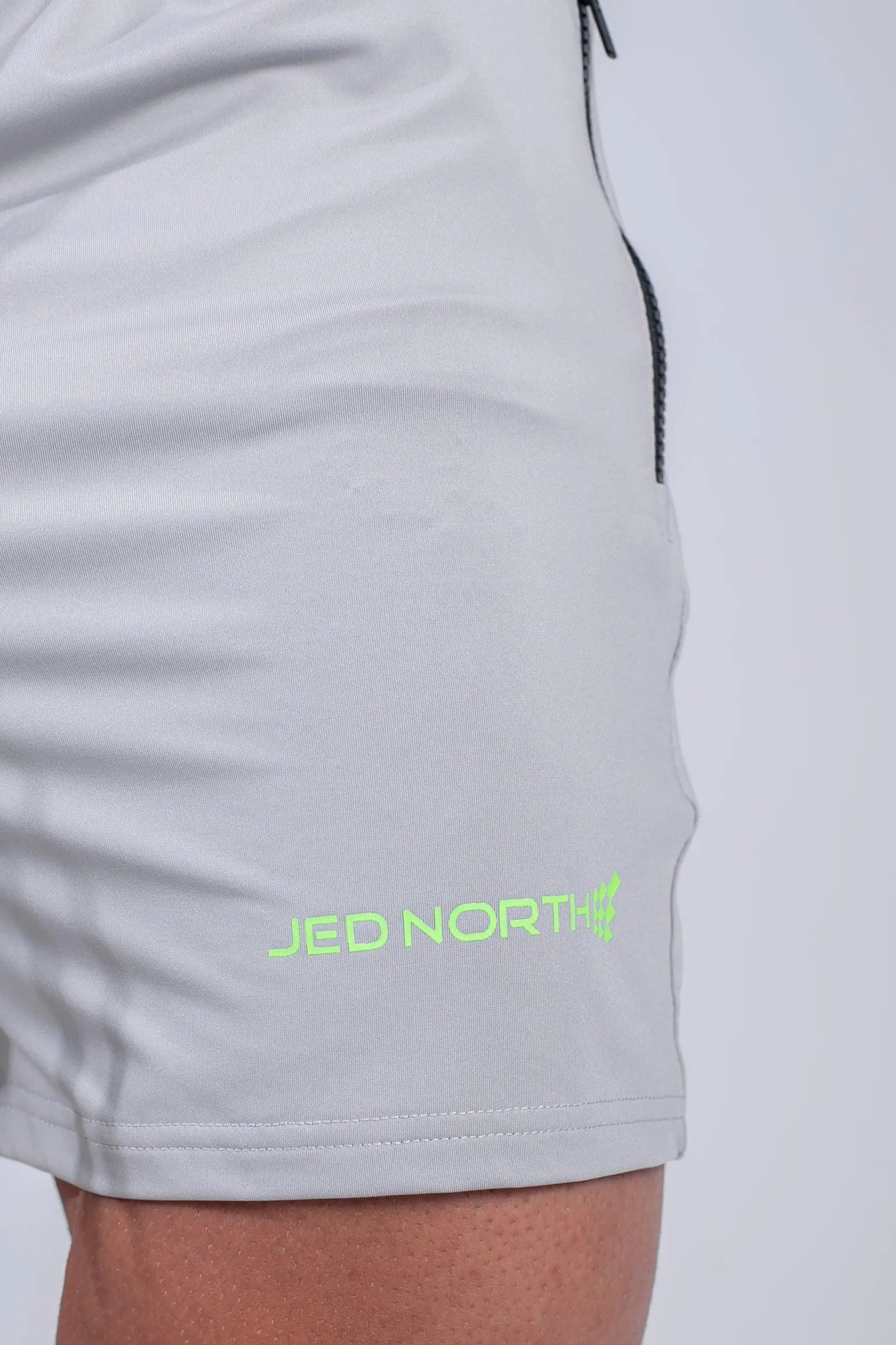 Jed North Men's Agile Bodybuilding 4'' Shorts w Zipper Pockets - Platinum Gray