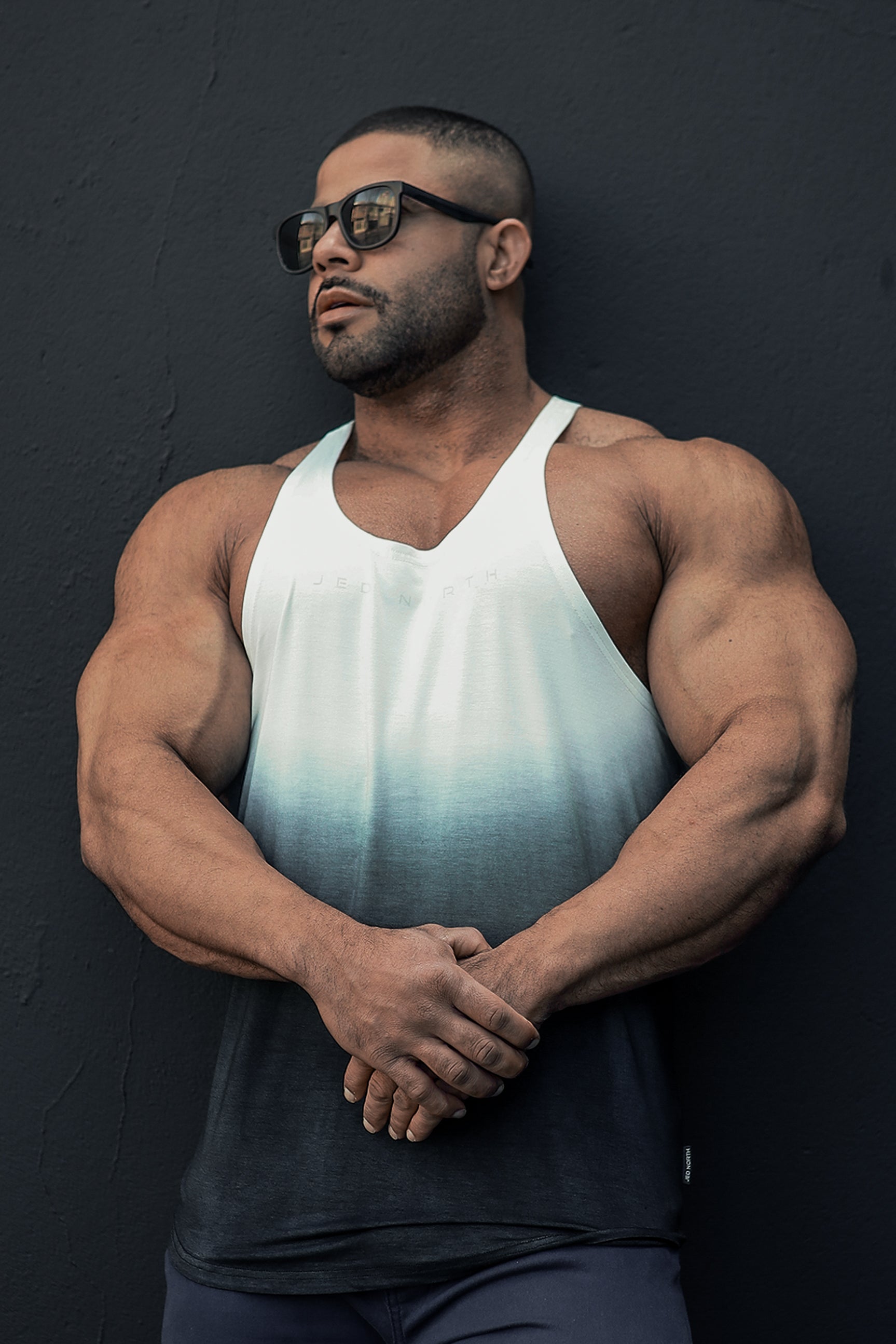 Jed North Herren Classic Bodybuilding Racerback Stringer - Black Ombre