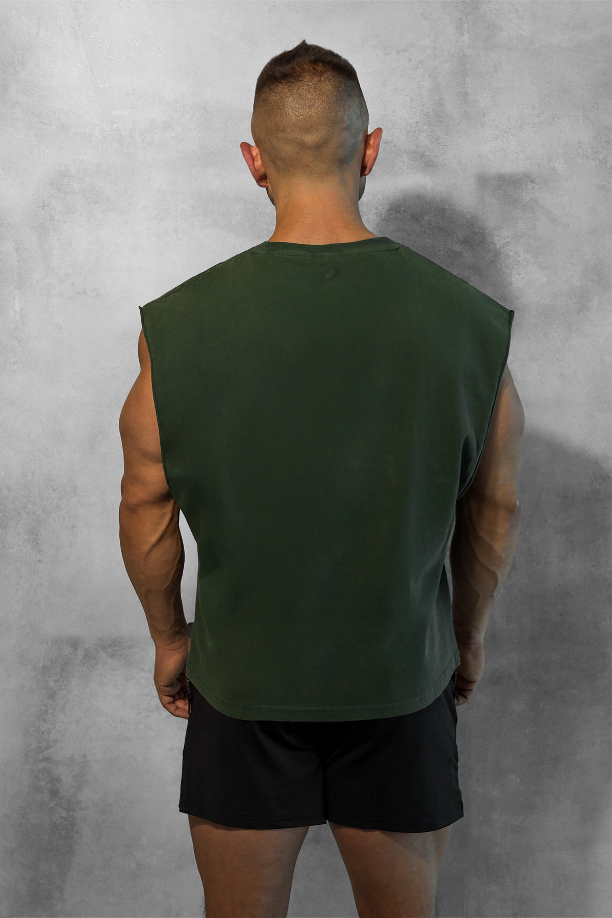 Jed North Herren Box Cut Muscle-Shirt - Waldgrün