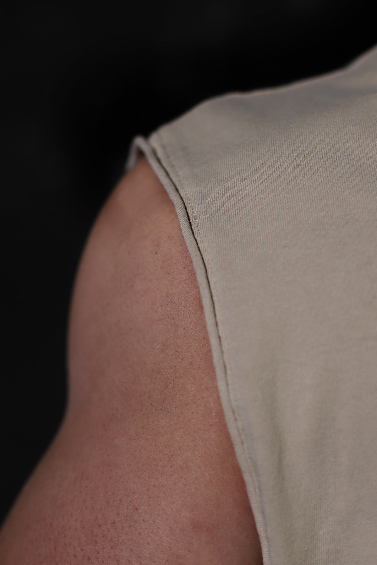 Jed North Herren Box Cut Muscle-Shirt - Hellkhaki