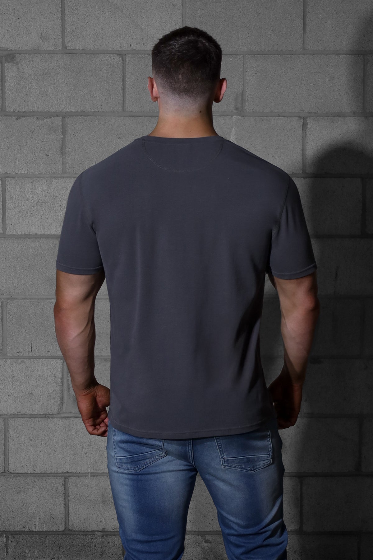 Jed North Herren Klassisches Premium-Taschen-T-Shirt - Dunkelgrau