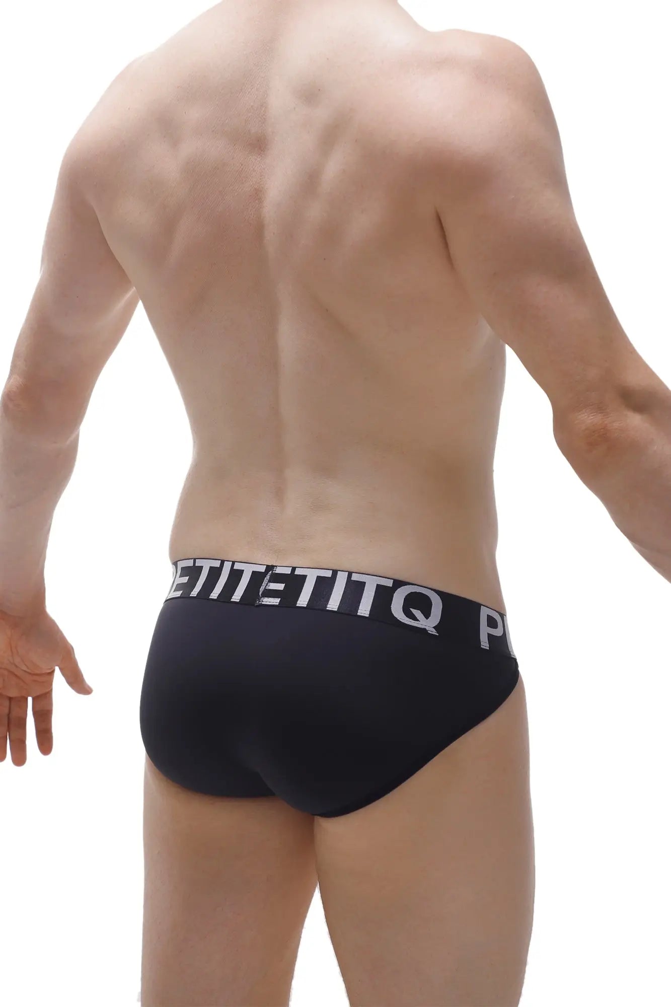 Black men’s briefs passa black with a white petitetiq logo band made of soft breathable fabric for everyday comfort