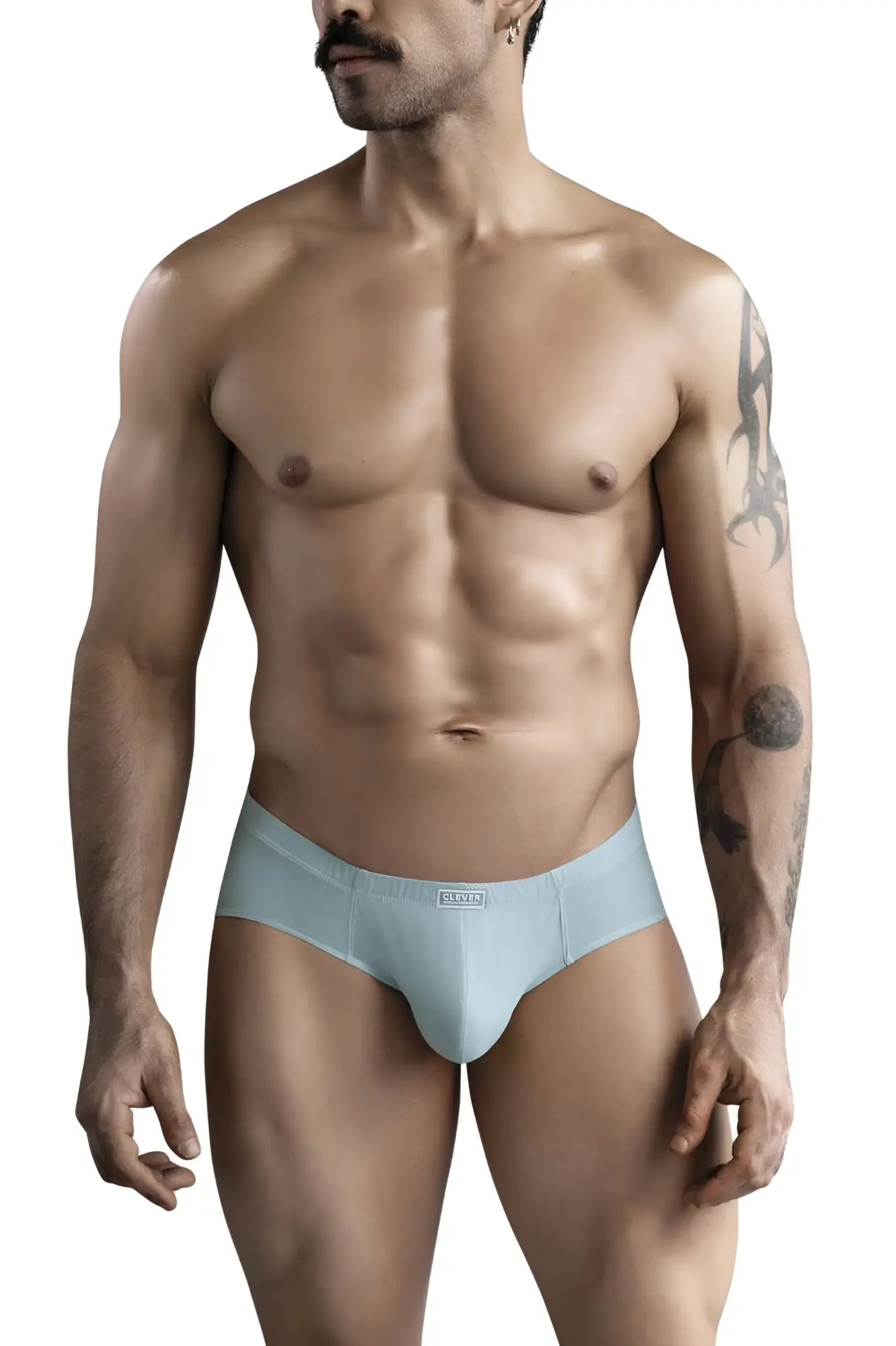 Light blue form-fitting briefs with subtle elastic waistband and bloom embroidery in clever 1746 pastel briefs green