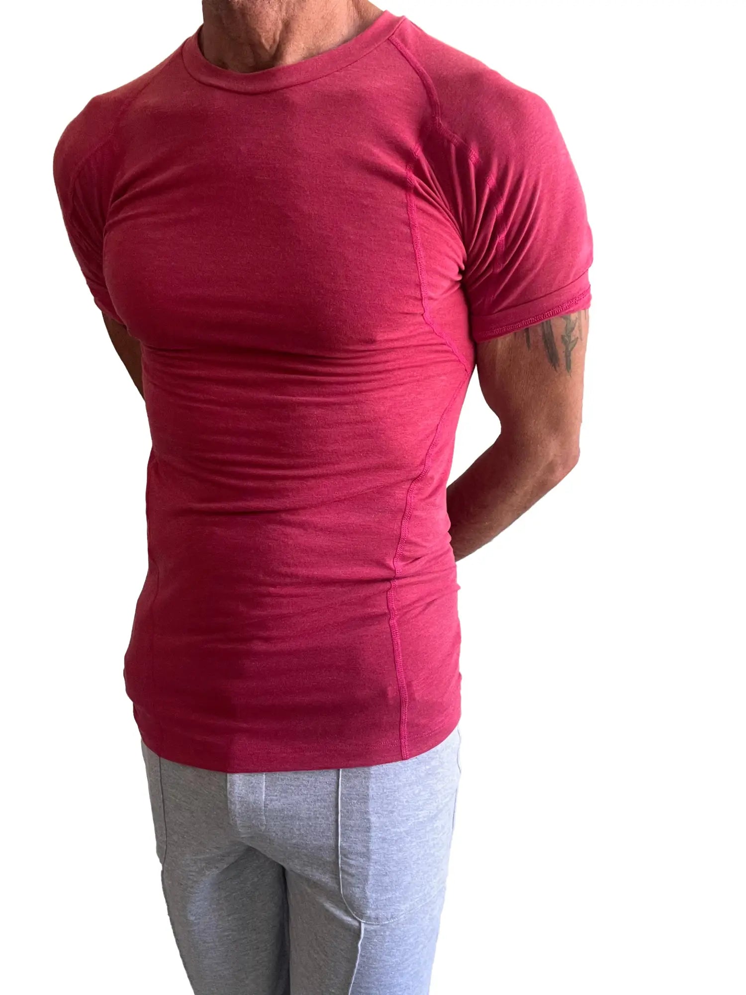 Designer raglan crew-neck tee raspberry in vibrant red with form-fitting short sleeves for athletic wear