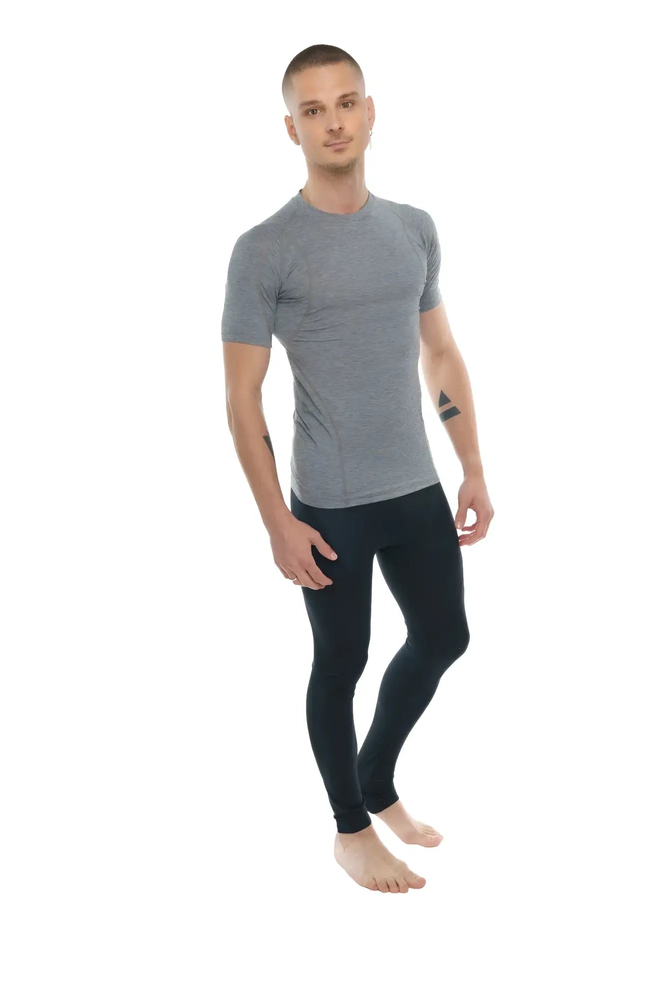 Designer raglan crew-neck tee in steel gray with a subtle textured pattern short-sleeved athletic top