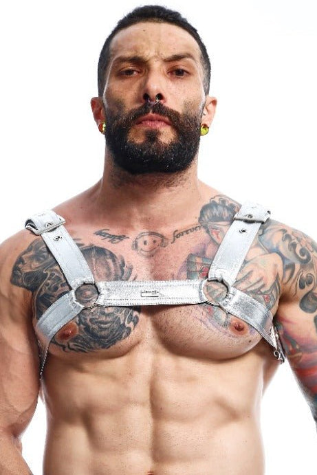 Silver metallic leather dngeon classic belt harness with adjustable straps and circular metal buckles