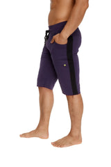 Eco-track short eggplant with black side stripe and drawstring waistband in breathable athletic fabric for workouts