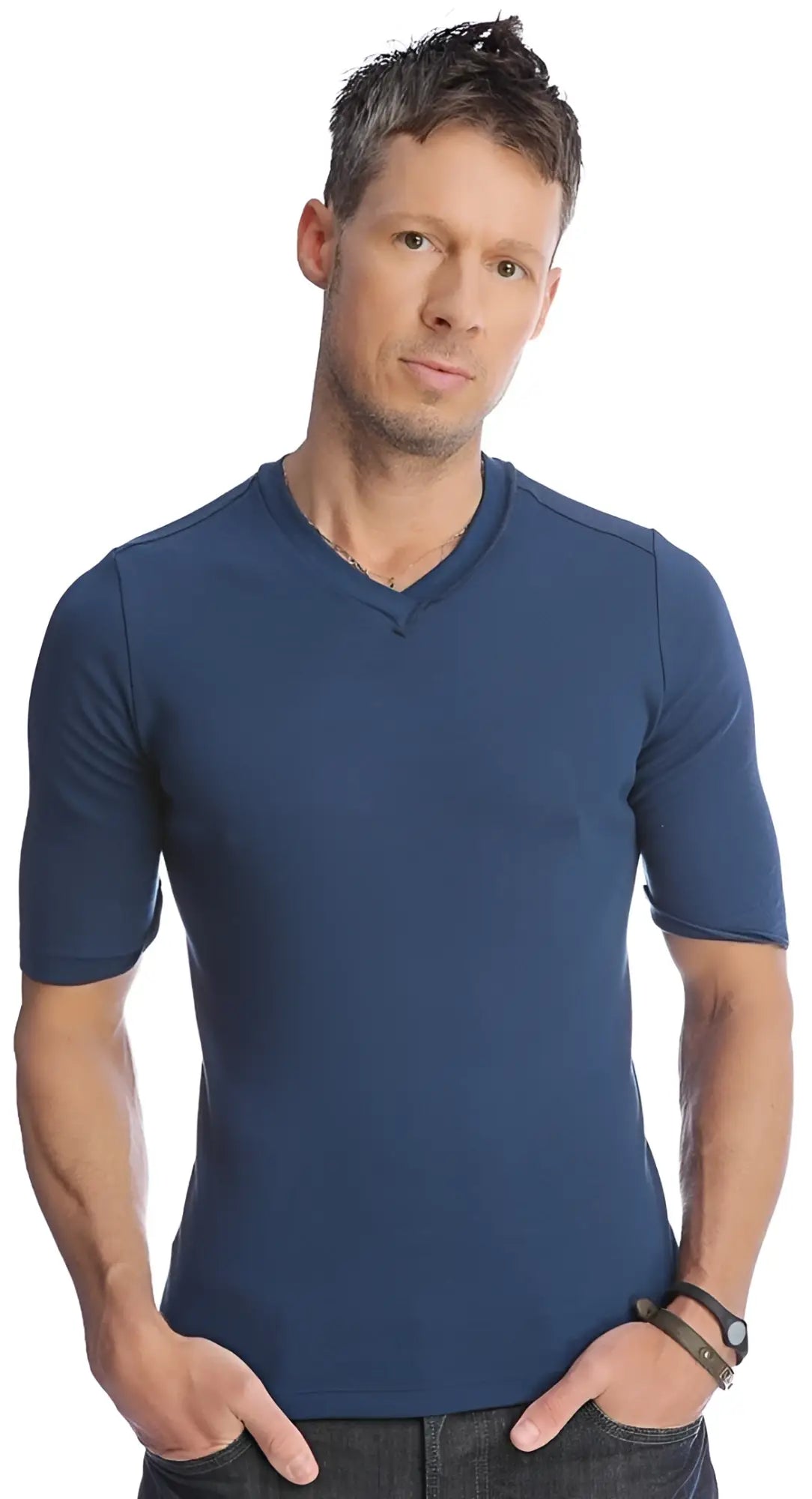 Navy blue short-sleeved hybrid v-neck cotton t-shirt in royal color for casual wear