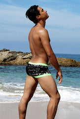 Icker Sea Letters Square Cut Trunk Swimwear Black/Green COB-15-15