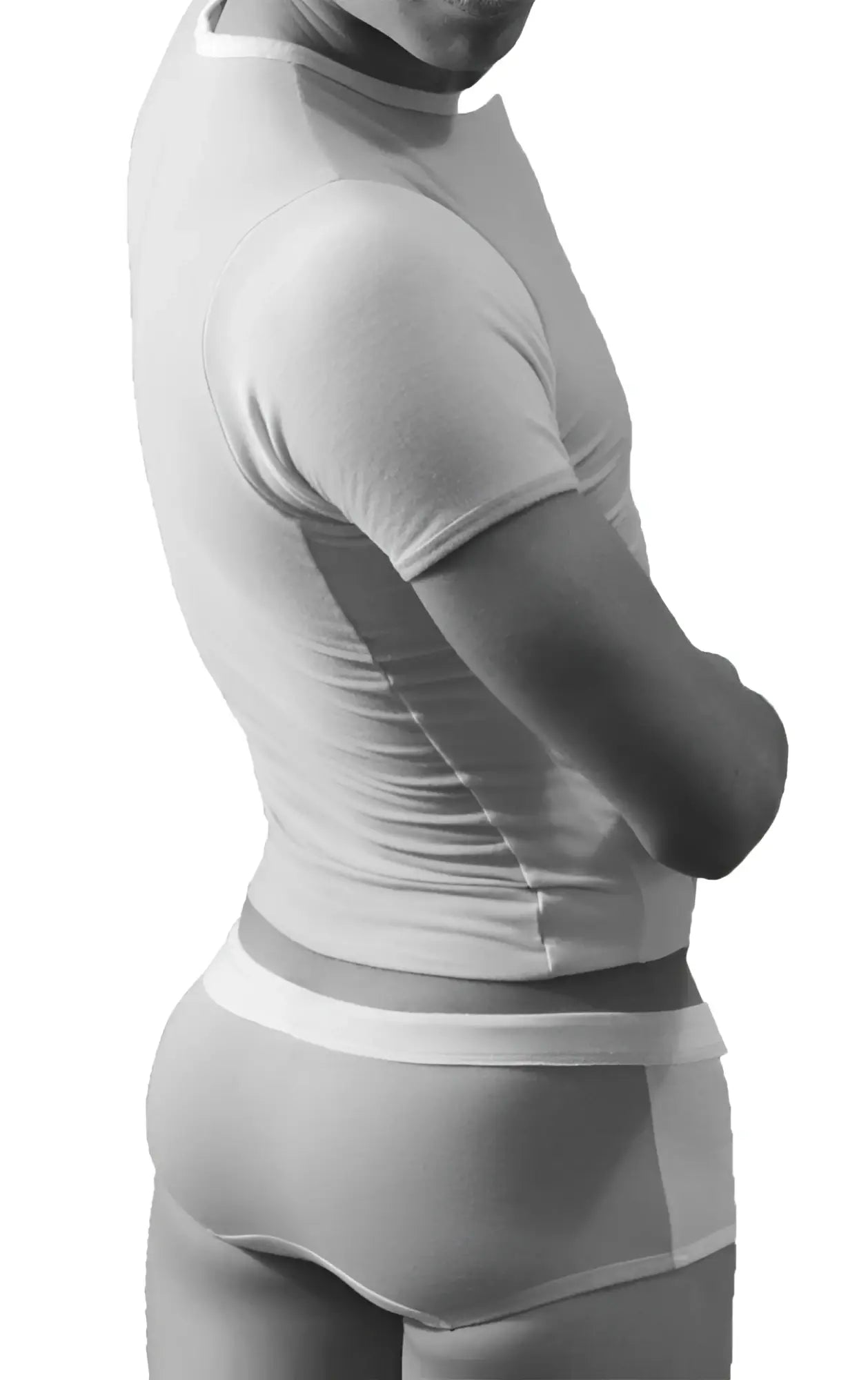 White short-sleeved fitted t-shirt with ribbed crew neckline and subtle seam detailing paired with red icker sea duotone boxer briefs