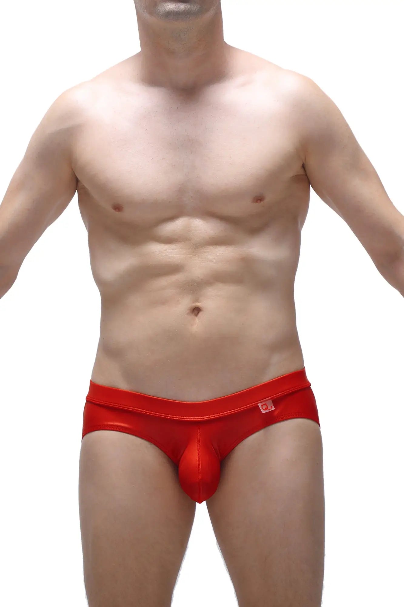 Red shiny latex men’s briefs jockstrap beire wet red with prominent pouch design