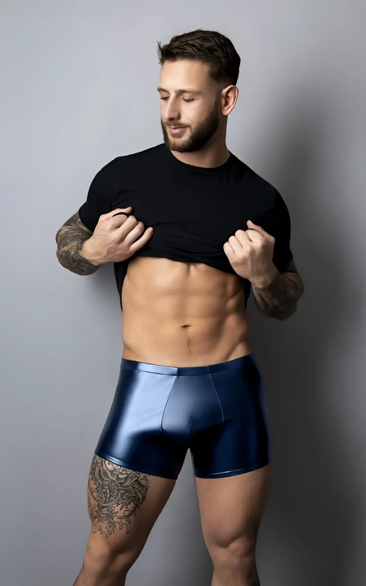 Male power 153-301 liquid onyx 2.0 pouch short shiny navy blue metallic briefs designed for men