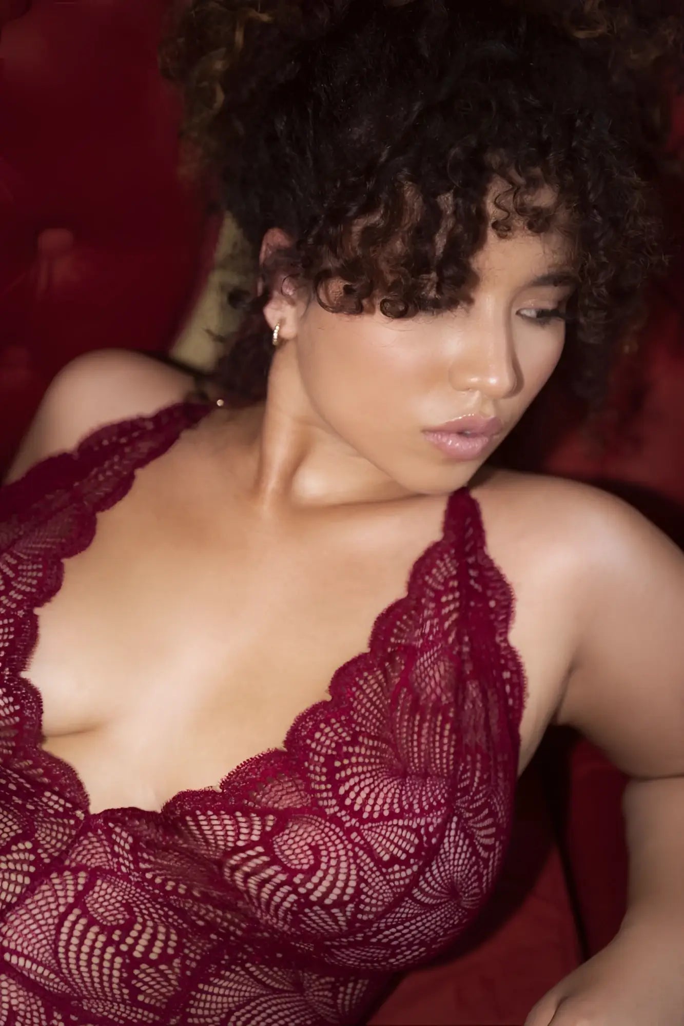 Mapale 8875X bodysuit in deep red lace with intricate fan-shaped patterns and scalloped edges in rosewood color
