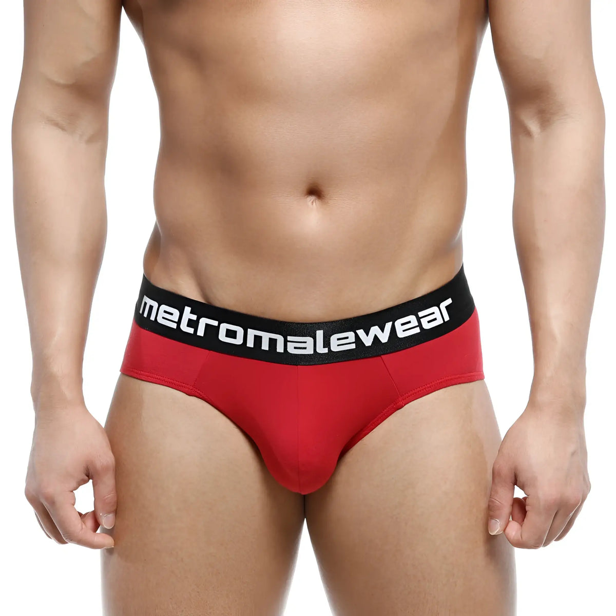 Red men’s cotton hip briefs terracotta with black waistband and metromalewear logo for comfortable everyday wear