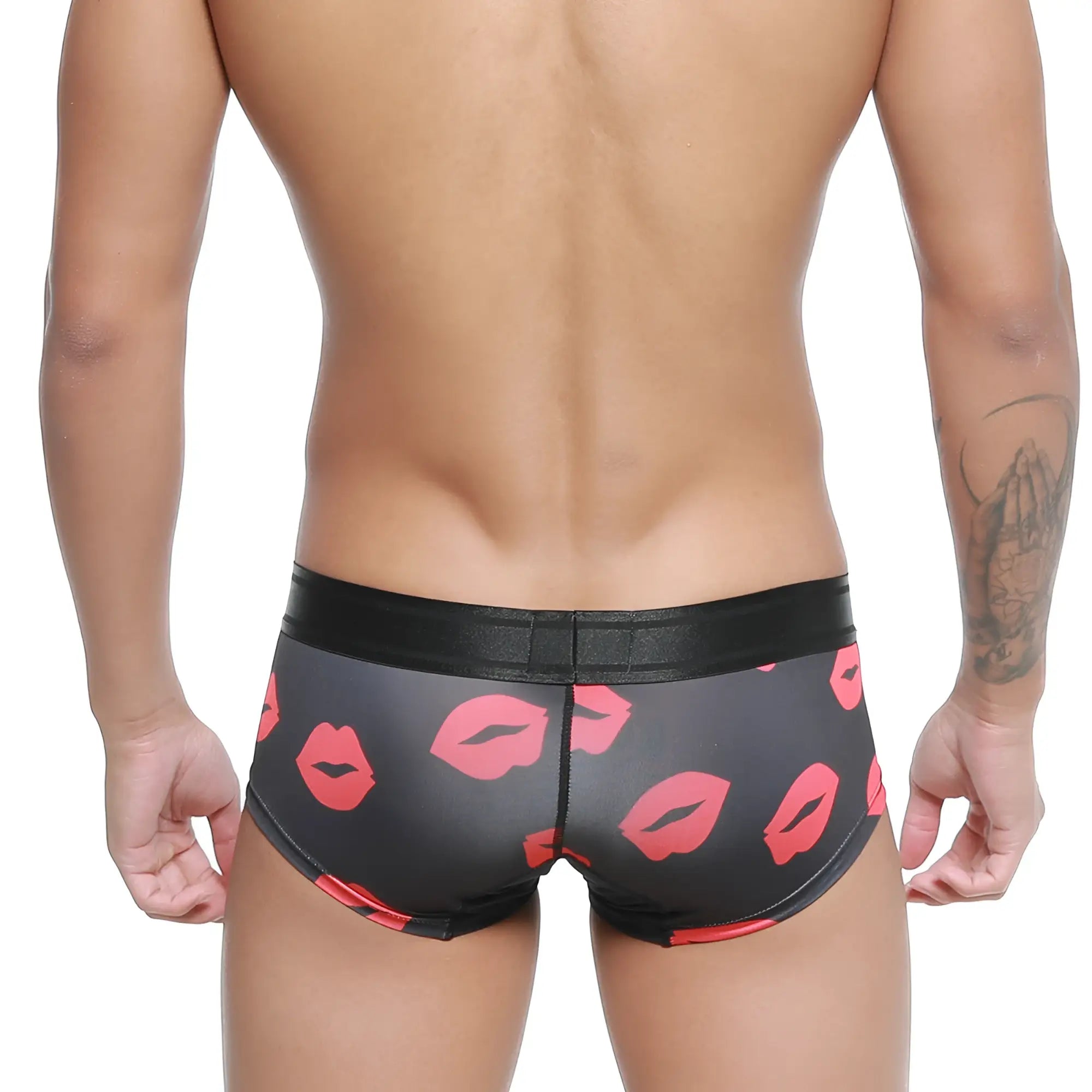 Black briefs metro malewear micro mini boxer kiss 7013-36 with red lipstick print and shiny black waistband