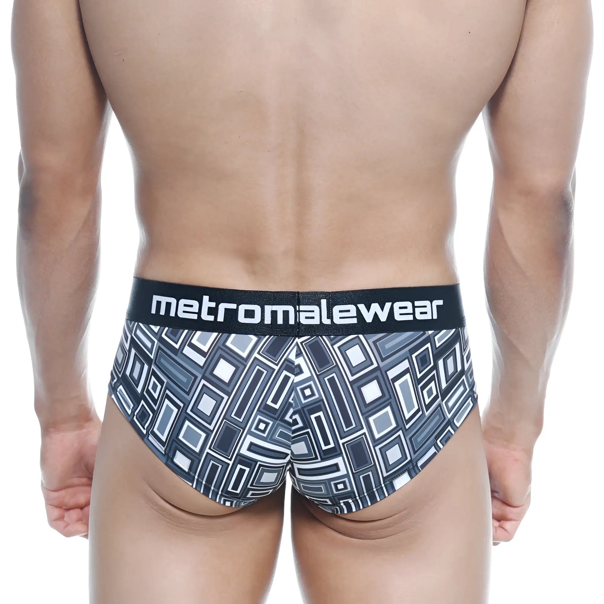 Black and white geometric patterned men’s briefs with branded waistband from metromalewear mini cheek boxer basalto 2025-23