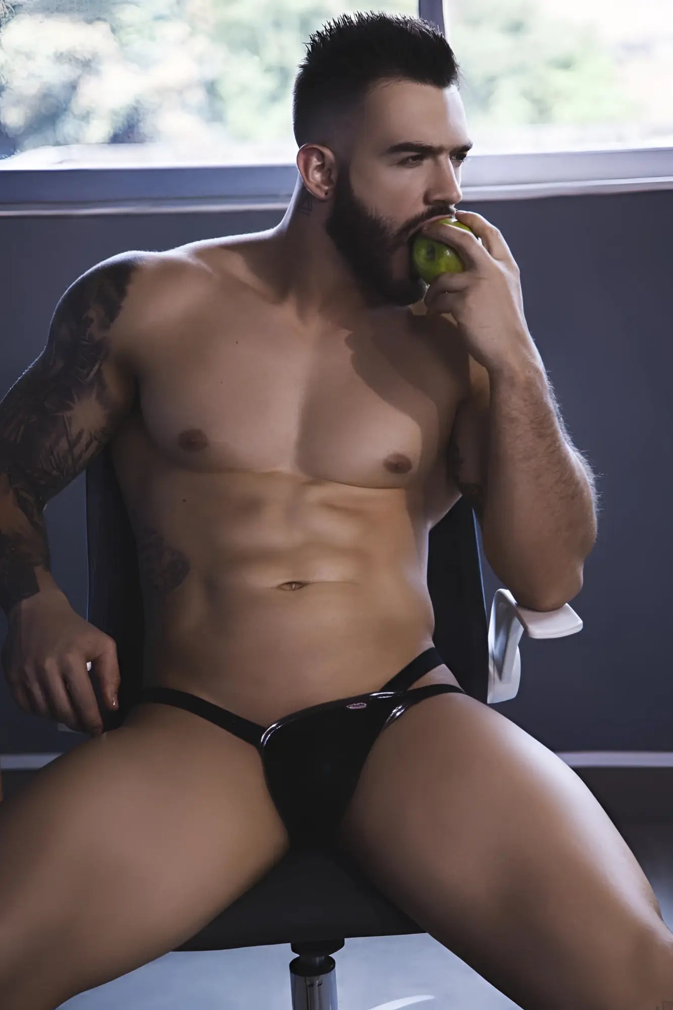 Black latex thong jockstrap pikante PIK 1013 napoles showing back side with sleek high-gloss finish