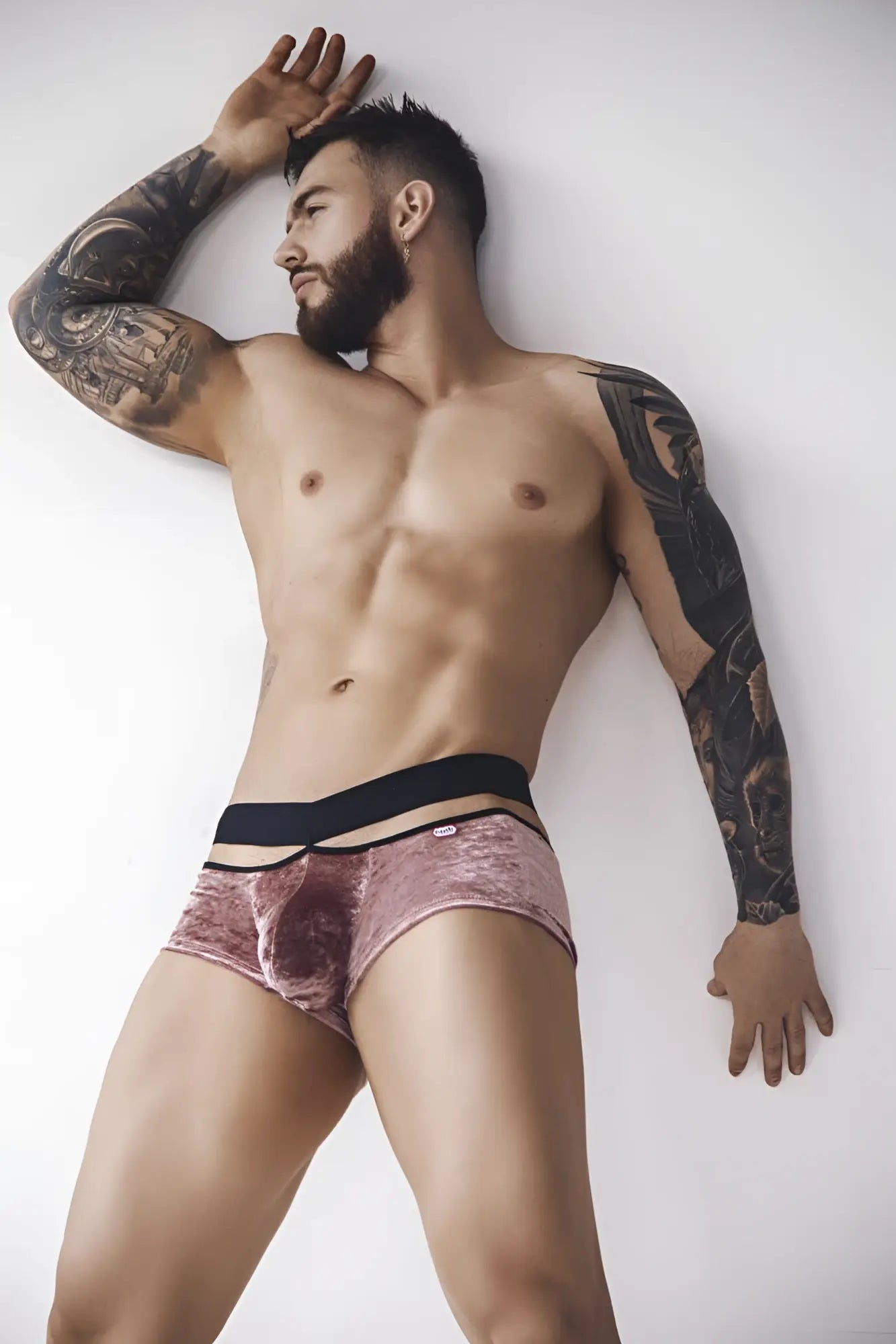 Pink velvet briefs with black elastic waistband pikante pik 1096 clandestine velvet trunks in pink