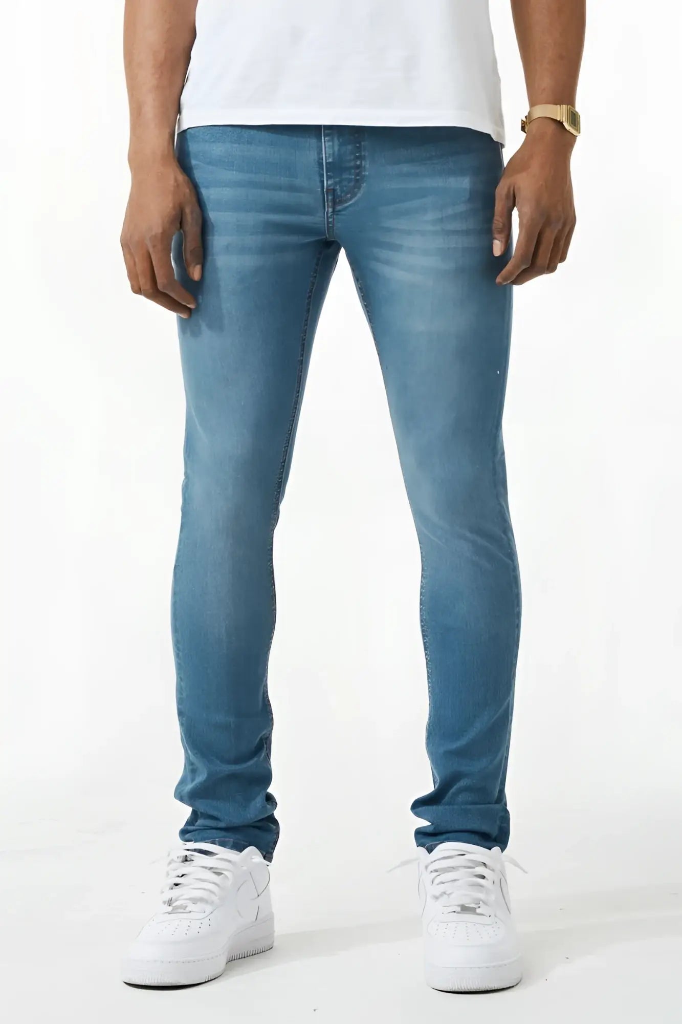 Skinny fit denim jean in blue with slim fit and subtle fading made from denim material