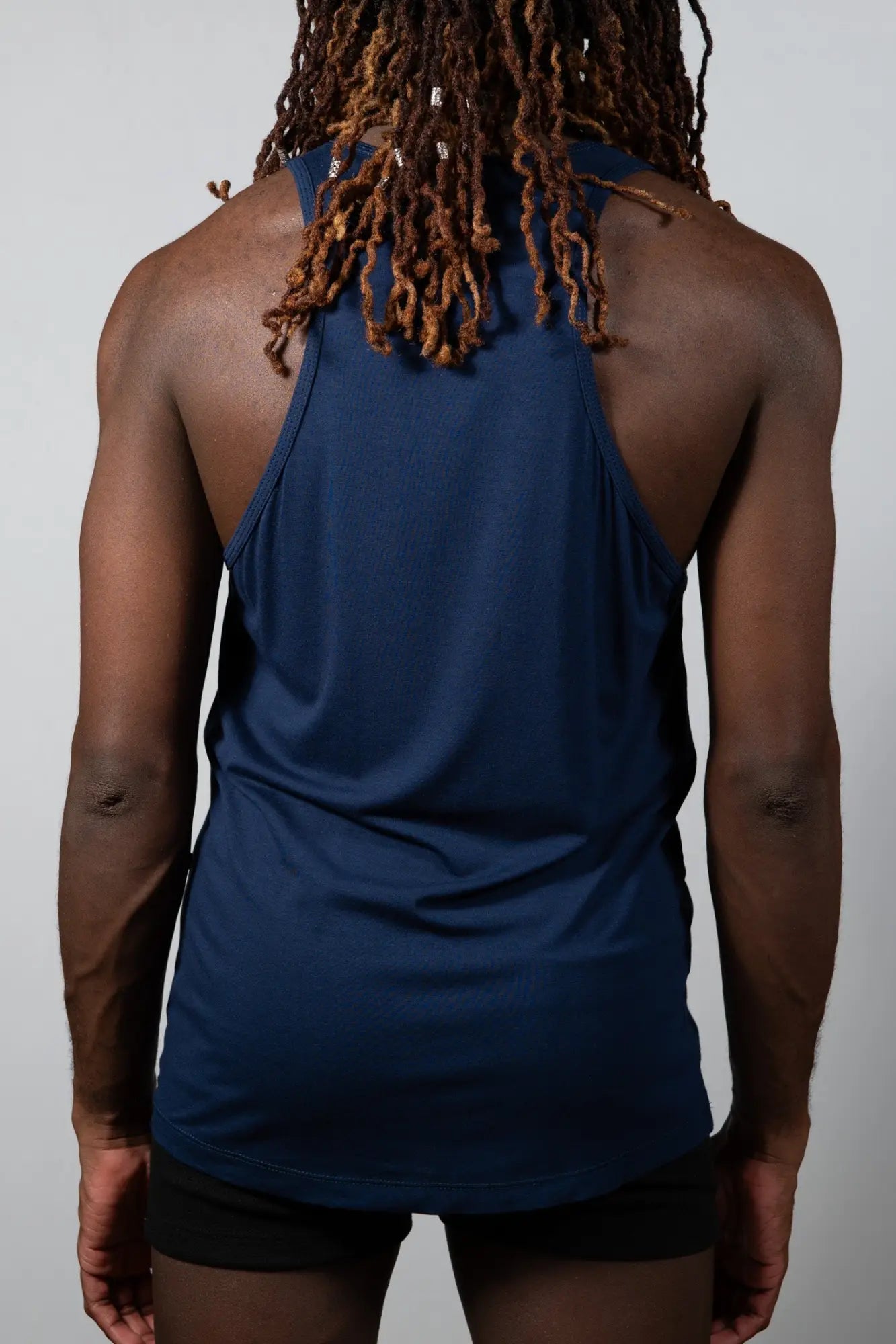 Navy blue sleeveless athletic tank top tulio solid tank designed for performance and comfort in sports activities
