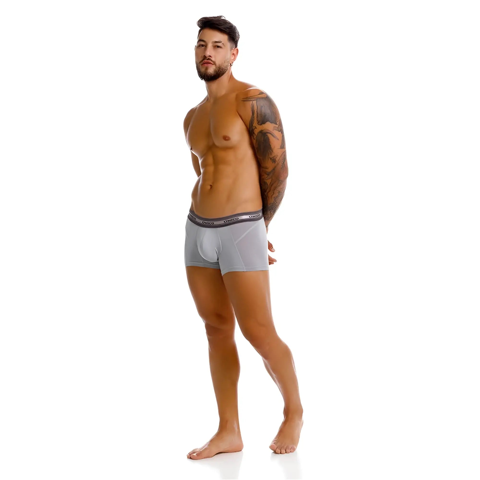 Gray men’s briefs with dark gray elastic waistband featuring Unico brand name color 59 gray model 25040100123 albaricoque trunks
