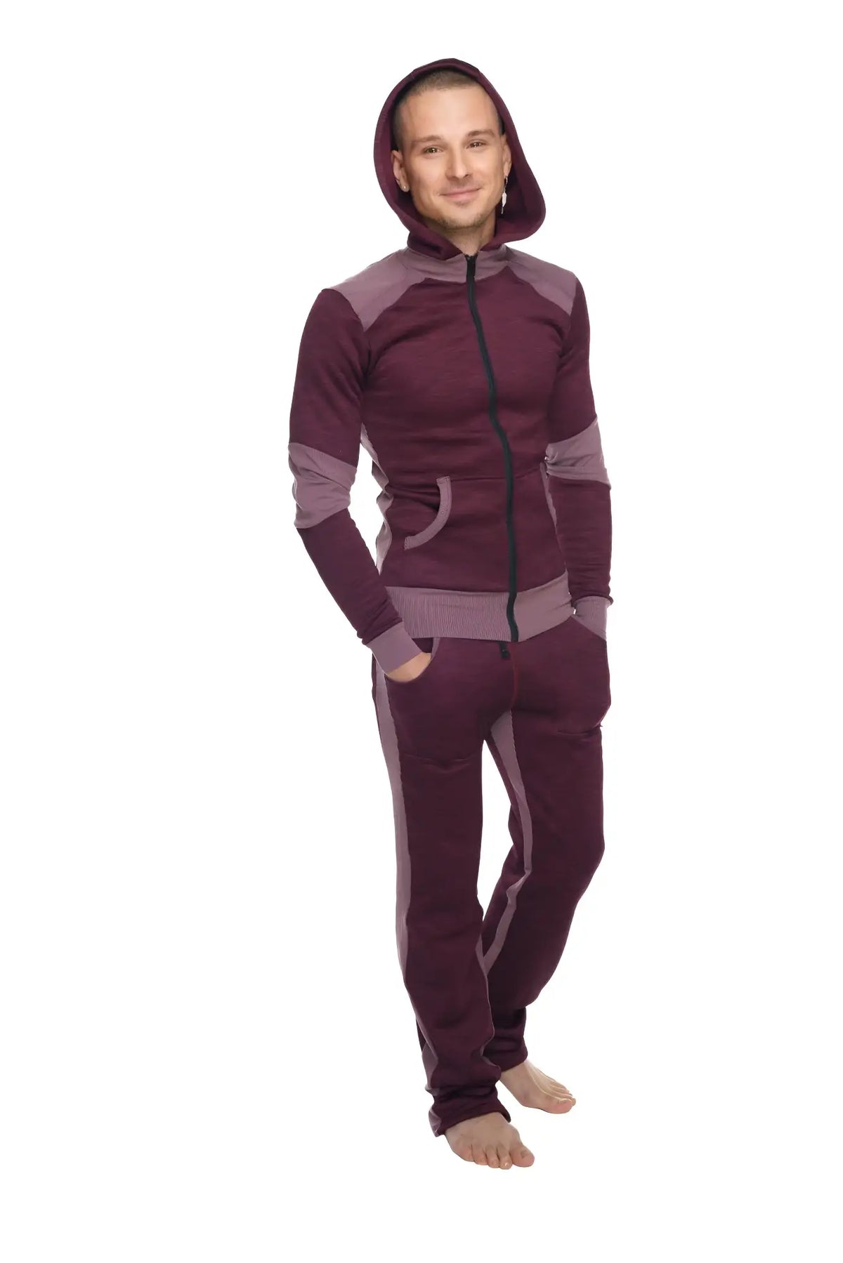 Maroon and gray two-piece heavy-weight fleece hoodie sweatset with contrasting panels for winter yoga trackwear