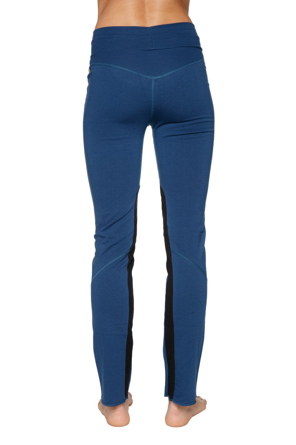 Women’s organic boyfriend yoga training pant with blue high-waisted leggings and black side panels