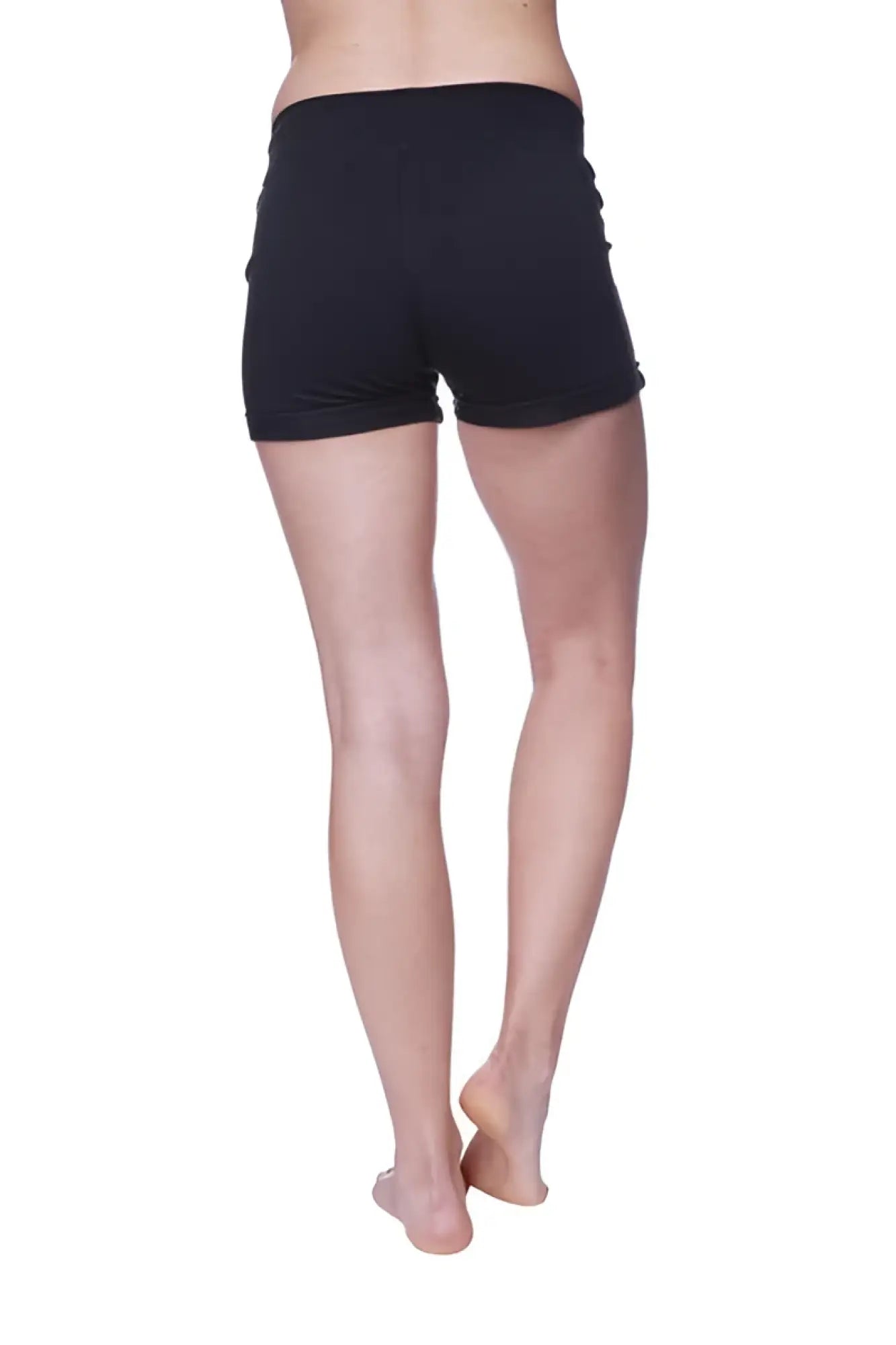 Women’s performance yoga short in black with smooth fabric and elastic waistband for a comfortable fit